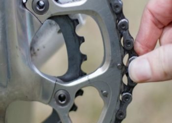 How to Tell If a Bike Chain Is Too Loose