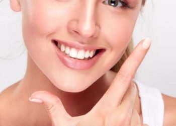 Some teeth whitening tips that can transform your smile