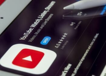 The Best Keanu Reeves Movies Everyone Should Watch