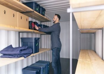 Ever Wondered How You Can Use Different Cases Of Portable Storage Containers?