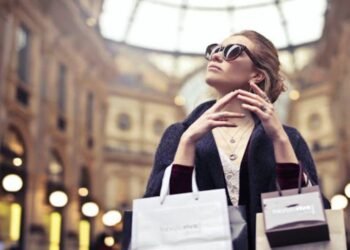 What to Wear to Improve Your Overall Style