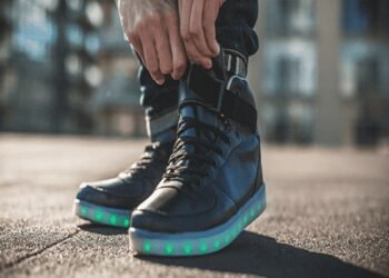 Purchase shoes in bulk to enhance your business