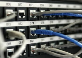 Datacenter vs Residential Proxies: Can I Have the Best of Both Worlds? 