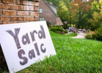 Funny yard sale signs that will make you do a double take
