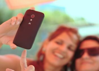 How to Take the Perfect Selfie