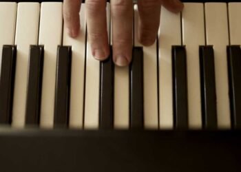 The Benefits of Renting vs. Buying an Instrument