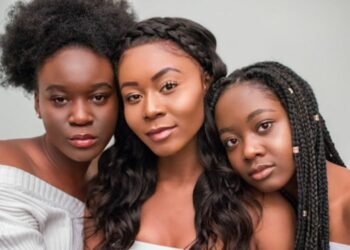 Women Have Desire To Look Beautiful And Attractive