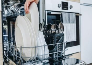 A Guide to the Different Types of Dishwashers