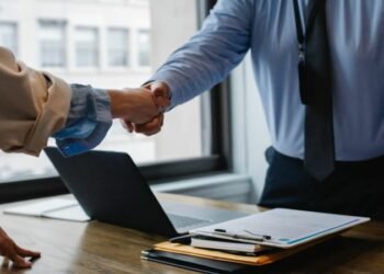 How to Find the Best Executive Assistants for CEOs