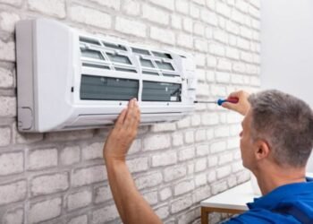 How to Install AC? Get Effective Steps for Installing Split AC in Your Office or Home