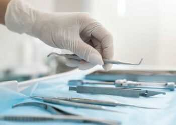 Take Control of Your Oral Health with a Reputable Dental Clinic