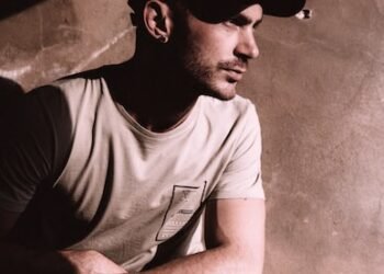 8 Types of Hats for Men That Will Boost Your Style in 2023