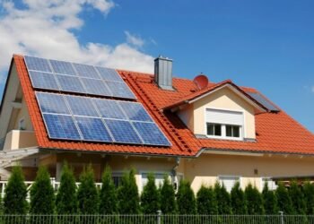 How Many Solar Panels Should You Get for Your House?