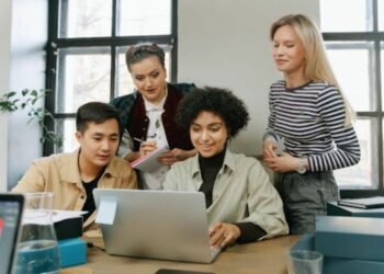 Revolutionize Digital Marketing With Influencer Marketing Platforms