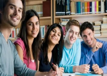 Uncover the Qualifications of a Top-Notch Tutor