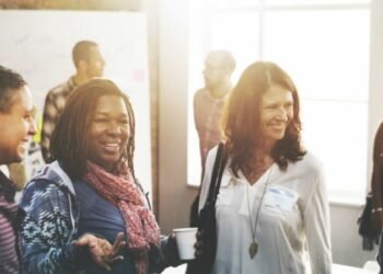 How to Build Strong and Positive Connections with Others