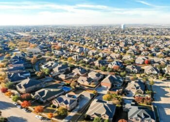 Texas Living: 5 Reasons to Consider Moving to Texas