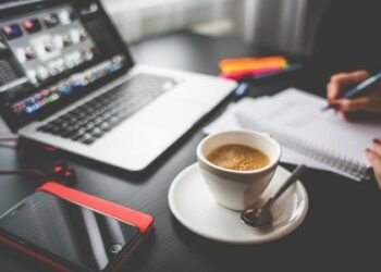 The Effects of Coffee on Your Work Day Productivity 