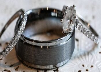 Tungsten Vs. Titanium – Which is the Best Material for Rings?