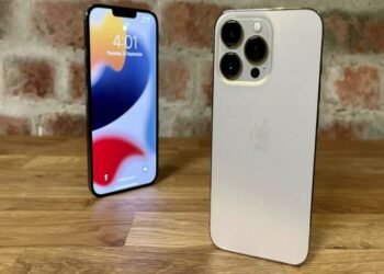 A Deep Dive into the Battery Life and Performance of the iPhone 13 Pro