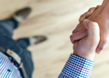 How to Find a Trusted Gold Buyer: Tips for a Safe and Profitable Transaction