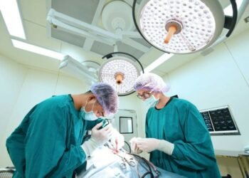 Popular Cosmetic Procedures in Turkey: BBL and Breast Augmentation