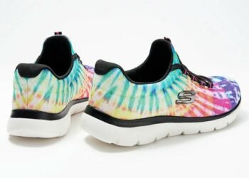 Slip-On Sneakers With Tie-Dye Patterns Are a Must-Have for Fashionable Youngsters