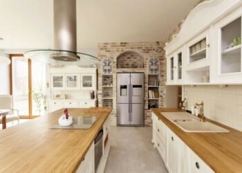 Get Crafty: Discover Unique and Eco-Friendly Knitting and Crochet Supplies