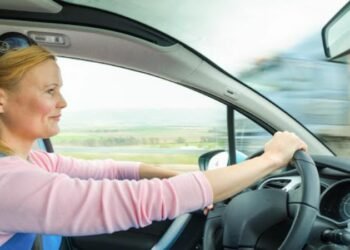 Blind Spot Driving: Why Is It Important to Check Your Blind Spots?