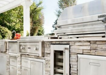 Stainless Steel Drawers: Why They Are Best For Outdoor Kitchens
