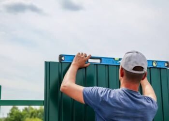 Is It Worth Investing in a Commercial Privacy Fence?