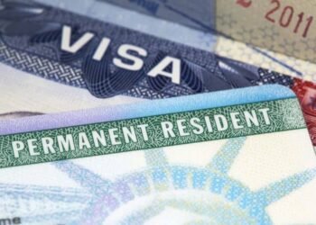 Citizenship vs Permanent Residency: A Brief Guide
