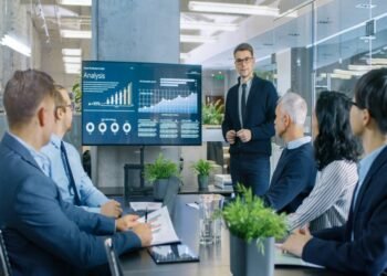 Hedge Fund Services: 4 Reasons to Work for a Hedge Fund