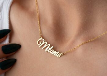 Personalized Opulence: Exploring the Allure of Custom Gold Name Necklaces