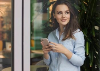 SMS Campaigns That Sizzle: 7 Best Practices for Restaurant Owners