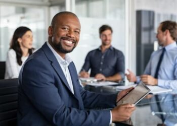 Navigating Tax Laws Made Easy: The Benefits of Outsourcing Tax Compliance Services