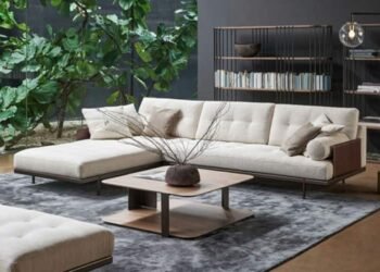 Small Space, Big Seating: Modern Sectionals for Apartment Living