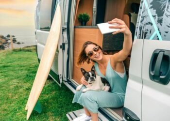 Bringing Your Furry Friends: Pet-Friendly RV Parks