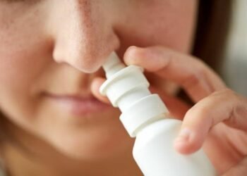 The Top Natural Nasal Sprays for Sinus Congestion Relief