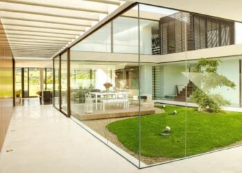 Ultimate Frameless Glass Benefits & Customization