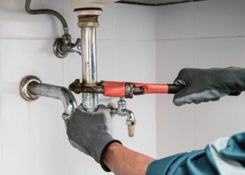 Understanding the Impact of Hard Water on Plumbing Systems in Lubbock Homes