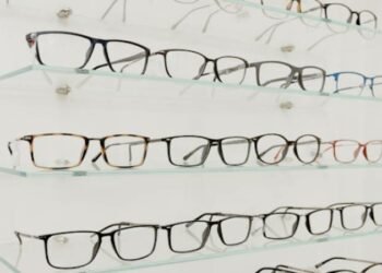 Celebrity Eyewear Trends to Inspire Your Next Glasses Purchase