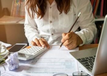 Common Tax Filing Mistakes Canadians Make and How to Avoid Them